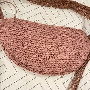 Loft Shell Bag LOFT | Bags | Loft Pink Straw Sling Bag | Poshmark